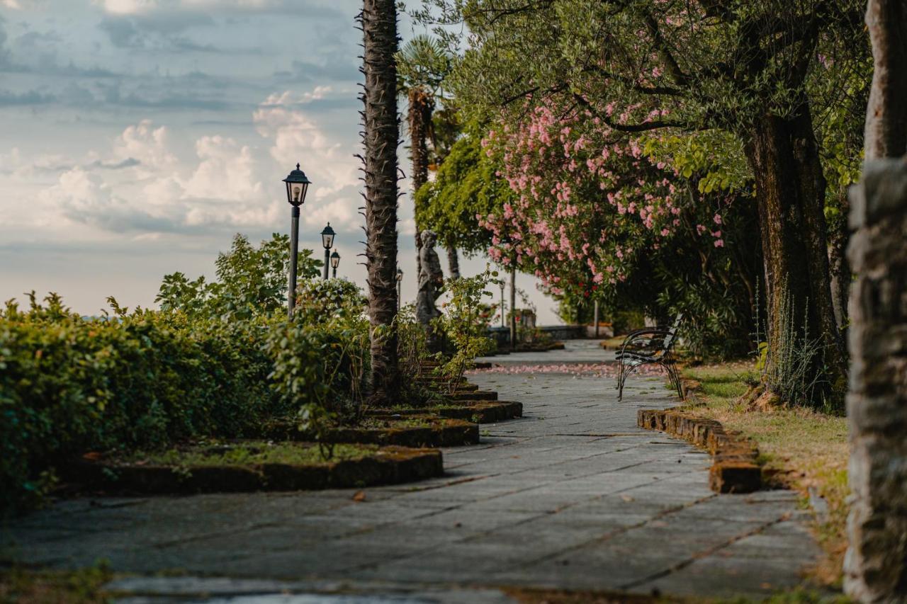 Villa Mimosa Au Lac - Estella Hotels Italia Toscolano Maderno Exteriör bild