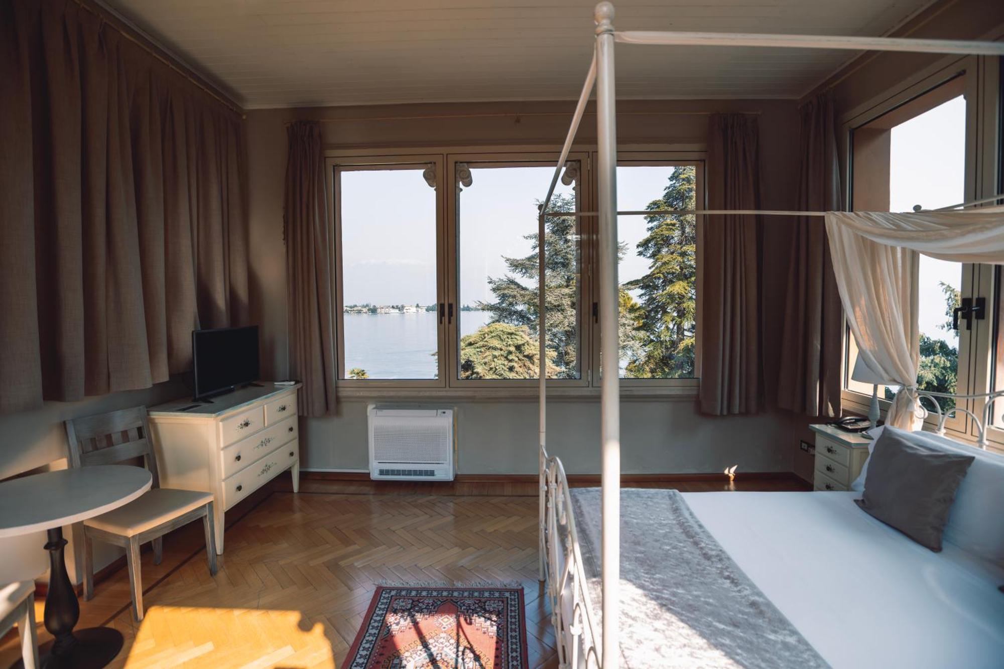 Villa Mimosa Au Lac - Estella Hotels Italia Toscolano Maderno Exteriör bild